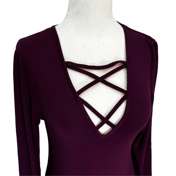 𝅺california Moonrise Burgundy Bodysuit Criss-cross Neckline Size S - Picture 4 of 8
